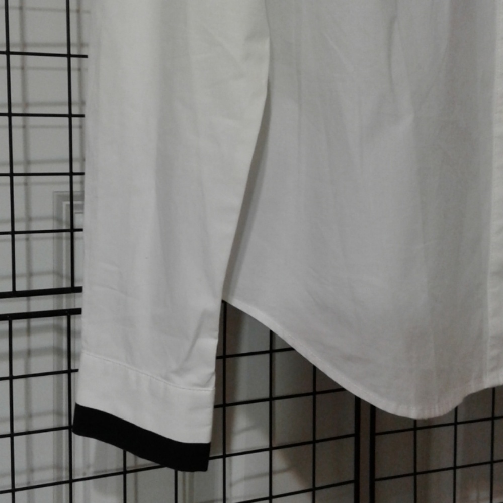 NEW* Cotton button down shirt NWT - Picture 3 of 4